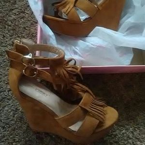 Wedge sandals